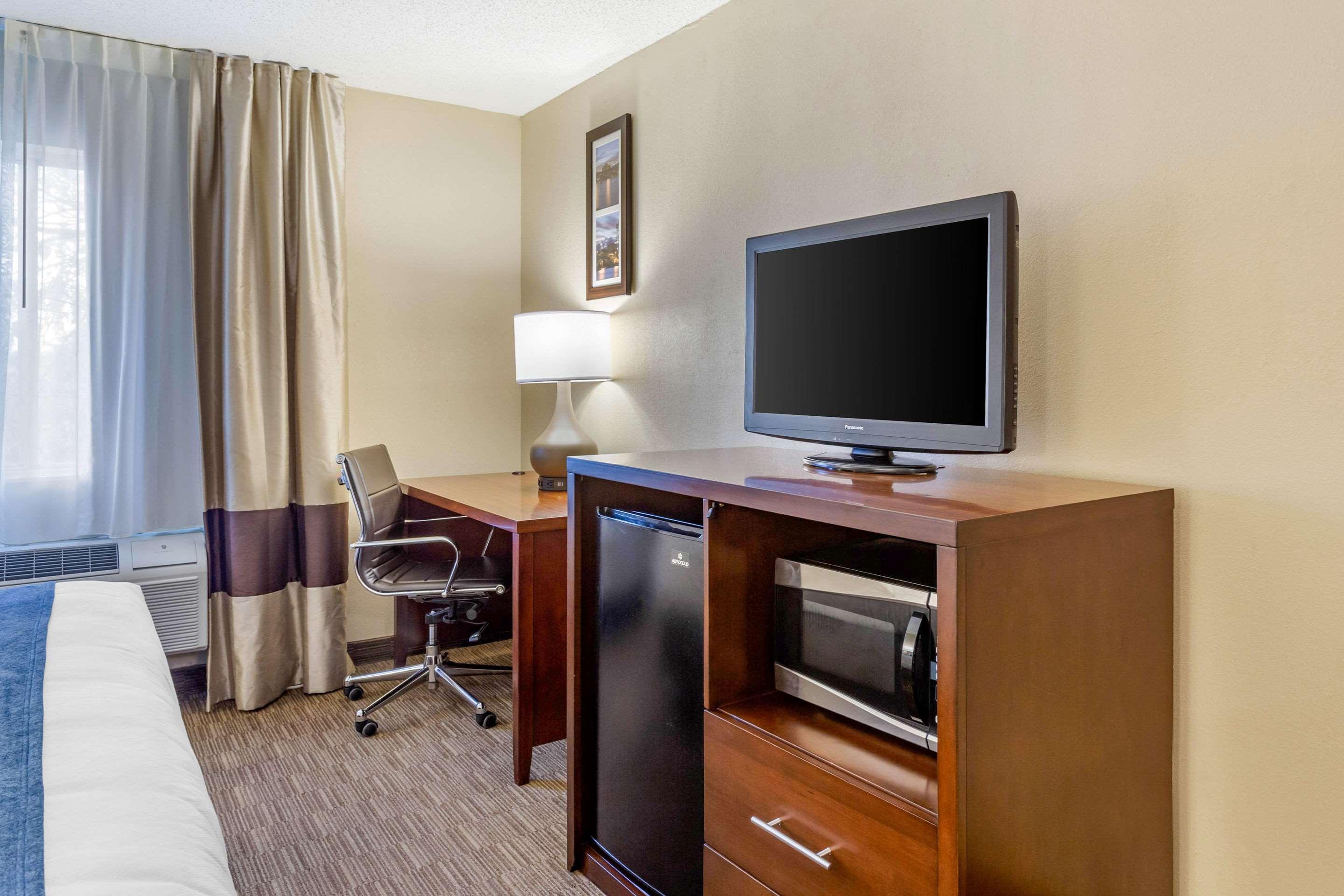 Comfort Inn Rockford Near Casino District Exterior foto