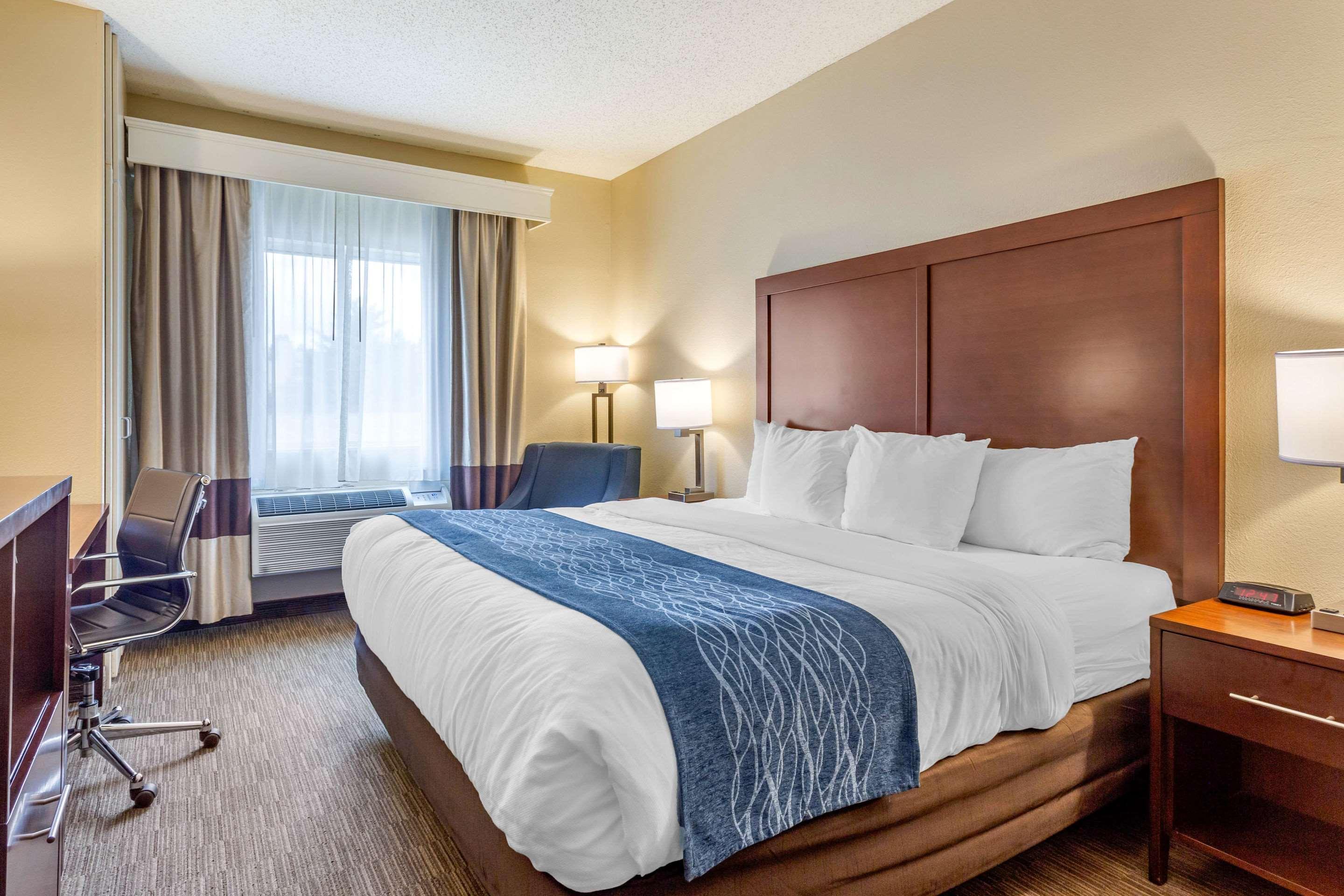Comfort Inn Rockford Near Casino District Exterior foto