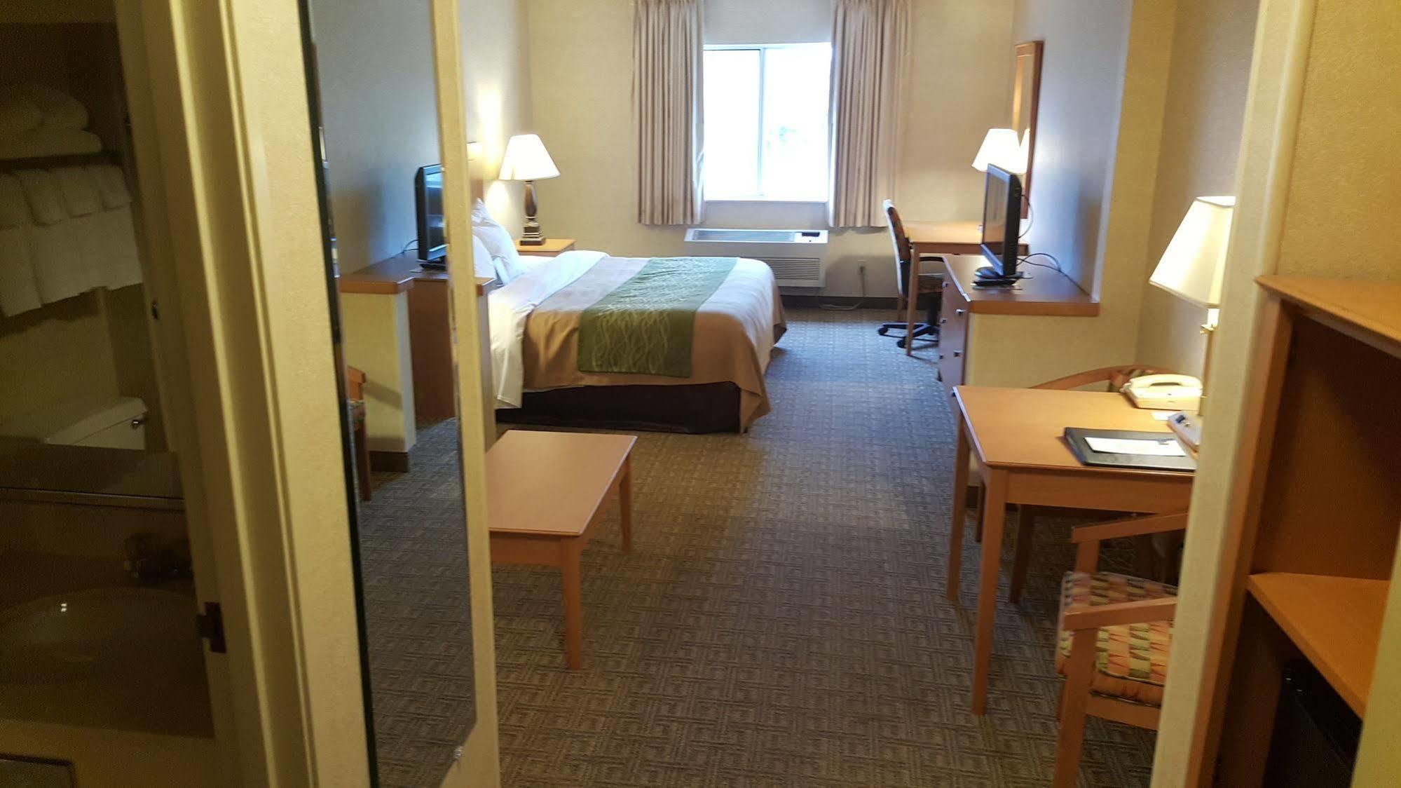 Comfort Inn Rockford Near Casino District Exterior foto